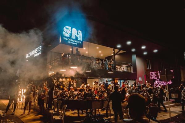 Fachada Restaurante Salchimonster JAMUNDI